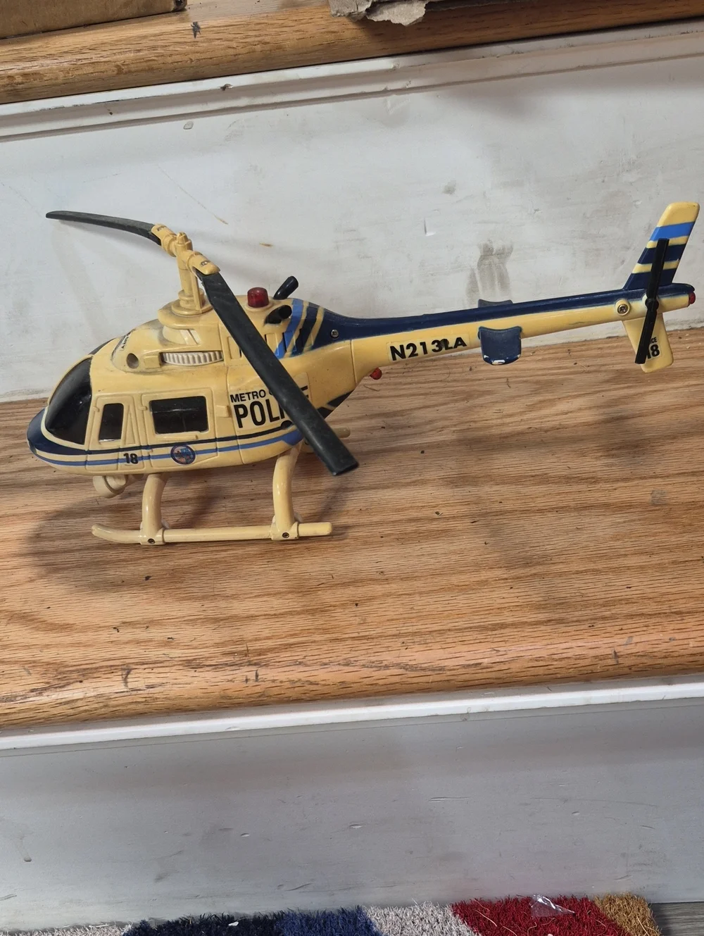 Metro Police Yellow & Blue Toy Helicopter - Kids Rescue Playset